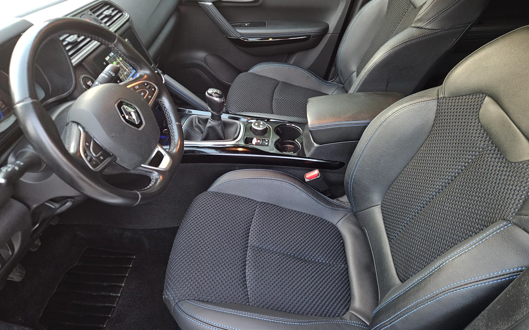 Notranja slika - Renault Kadjar - dCi 115 Limited - 8
