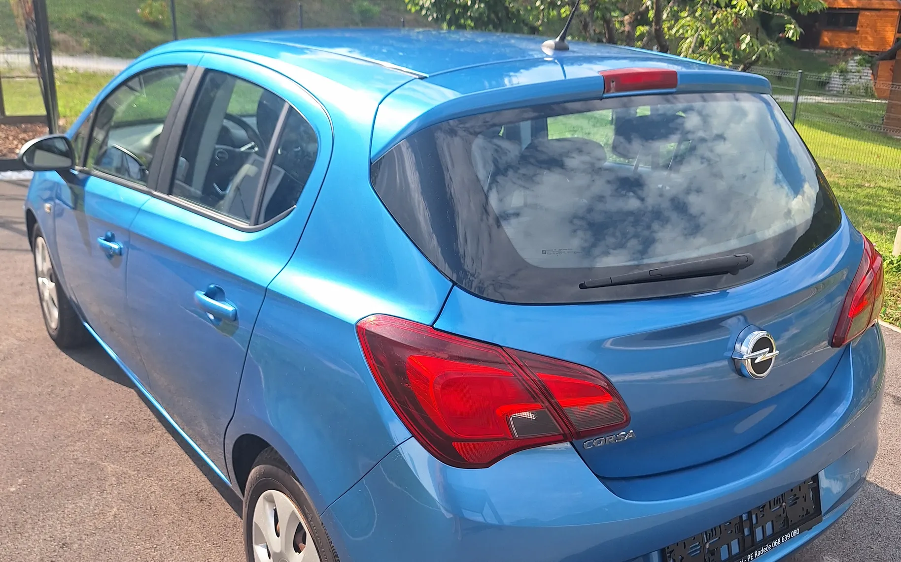 Zunanja slika - Opel Corsa - 1,4 BENCIN - 4