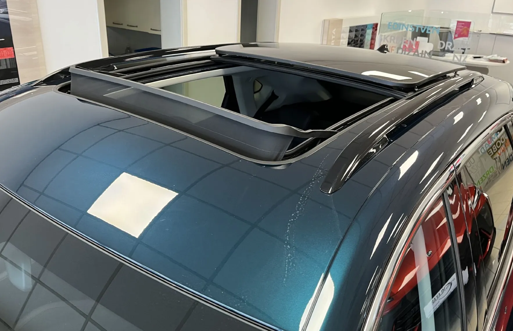 Zunanja slika - Forthing Forthing T5 EVO - T5 Evo 1.5 T-GDI LUXURY - NA ZALOGI - my 2025 - - 17