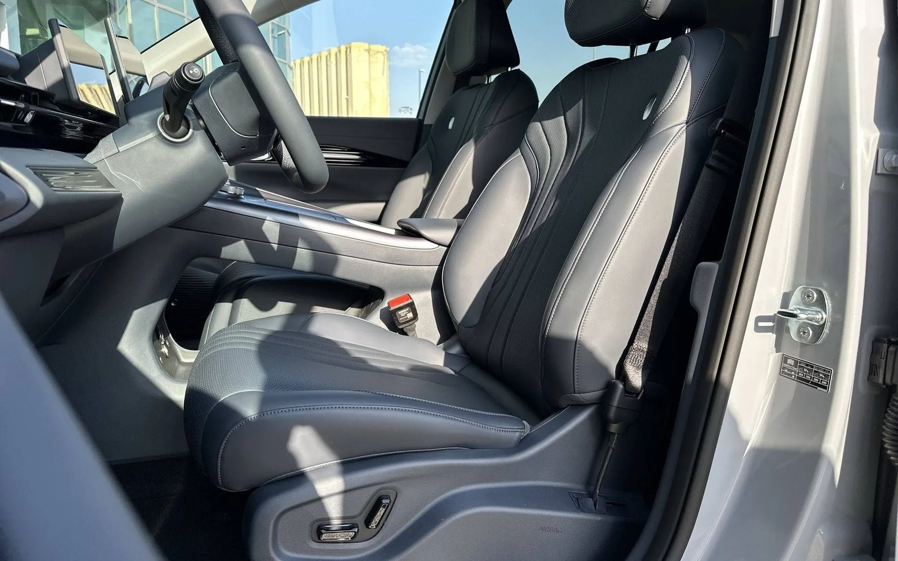 Notranja slika - Geely EX5 - MAX... - 9