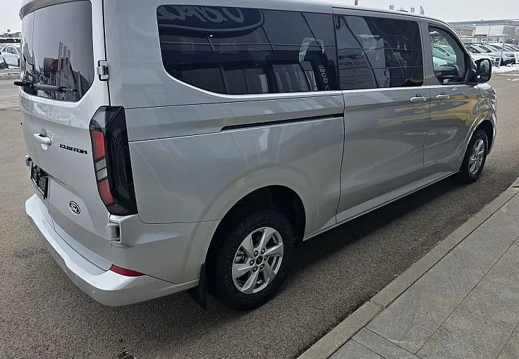 Zunanja slika - Ford E-Transit Custom - Transit Custom LIMITED 2.5 Duratec Hybrid 171 kW  232 KM - 5