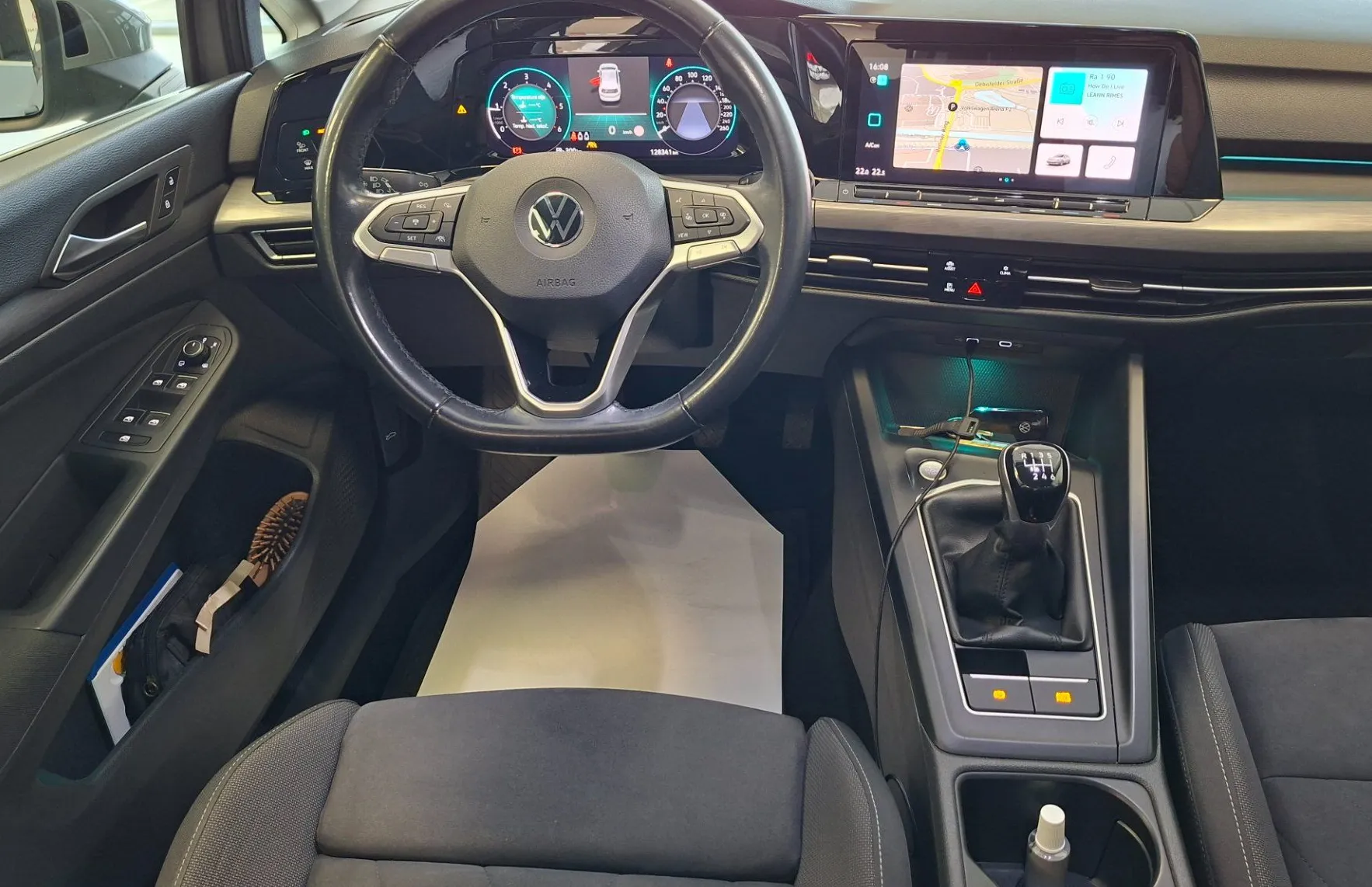 Zunanja slika - Volkswagen Golf - 2.0 TDI BMT Style-SLO-1.LASTNIK-ODLIČEN- - 10