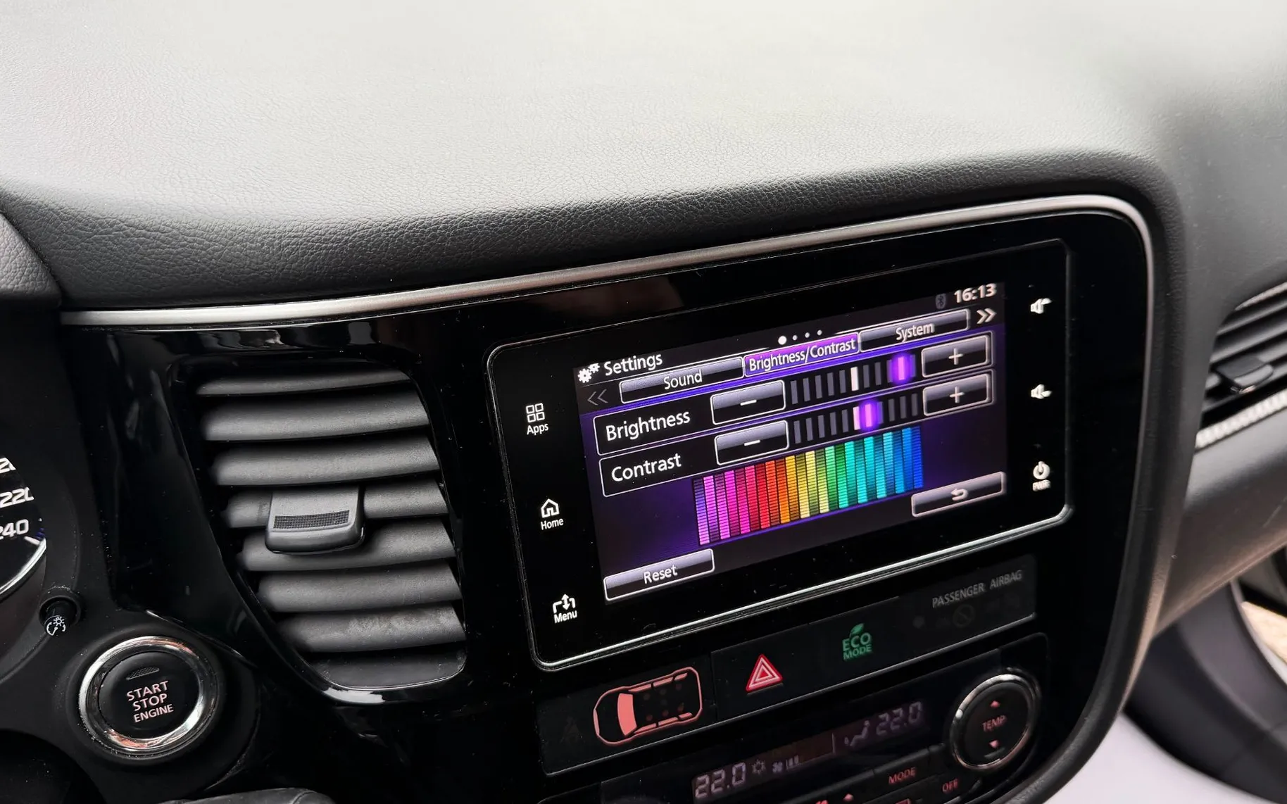 Zunanja slika - Mitsubishi Outlander - 2.2 DI-D 4WD AUT INSTYLE 7SEDEŽEV XENON ACC KAMERA - 19