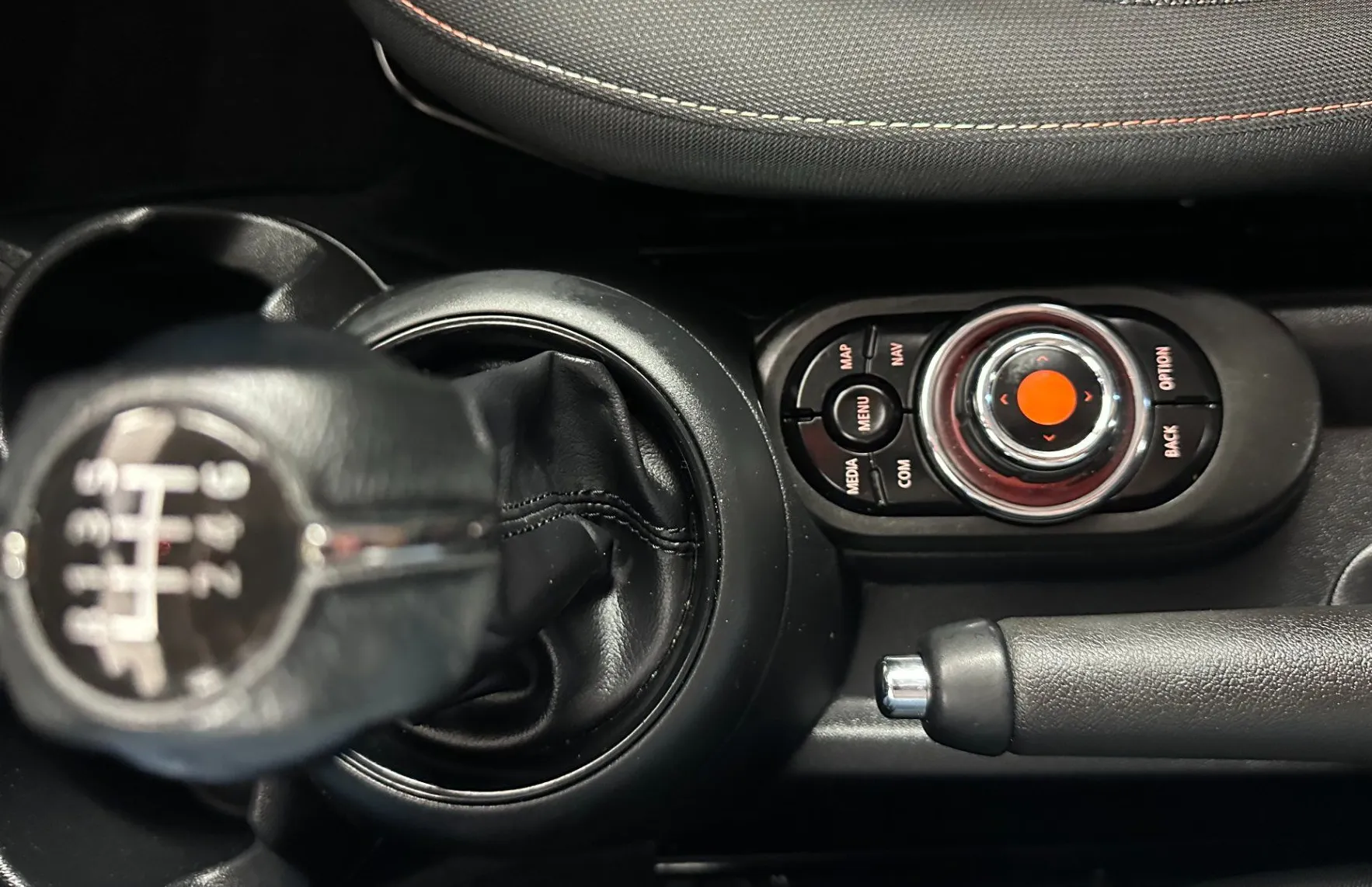 Zunanja slika - MINI One - NAVI.PDC.5 VRAT.SAMO 63.000 KM.BENCIN.AUT.KLIMA - 11