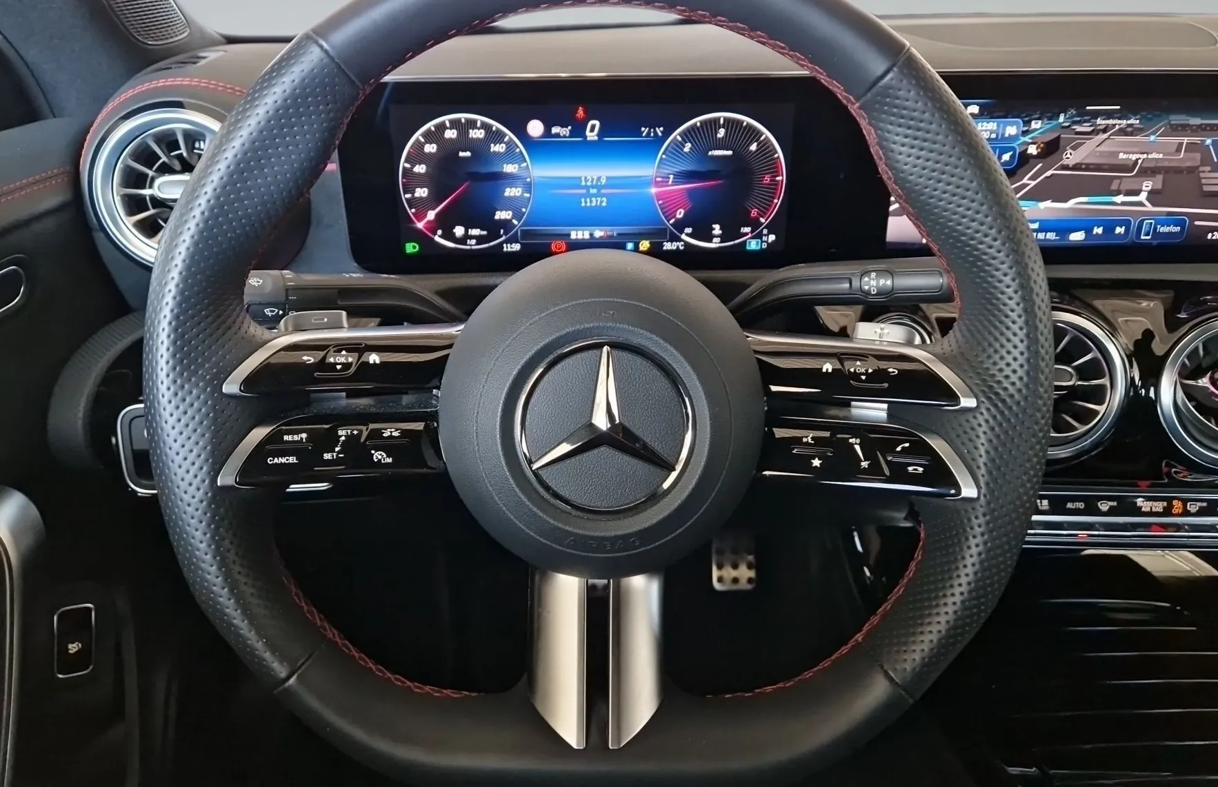 Zunanja slika - Mercedes-Benz CLA-Razred - 200 d Coupe AMG LINE - 8