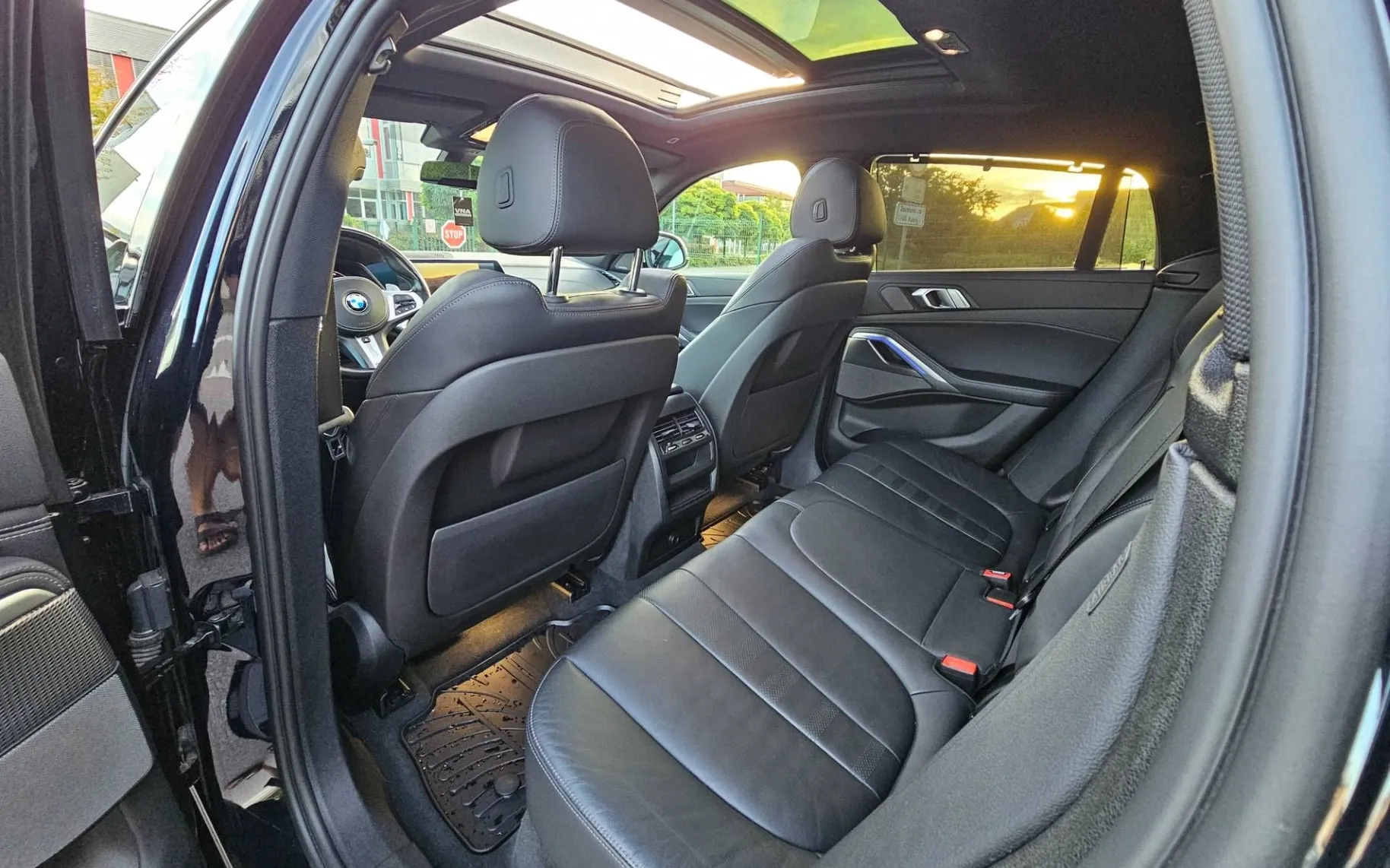 Notranja slika - BMW serija X6: - xDrive30d Avt. |M-OPTIC|PANO|AERO|KAMERA|RADAR|A22 - 10