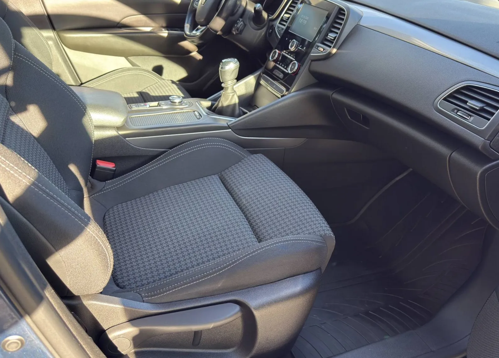 Zunanja slika - Renault Talisman - BUSINESS Energy dCi 130  KEYLESS GO-SLOVENSKI - 10