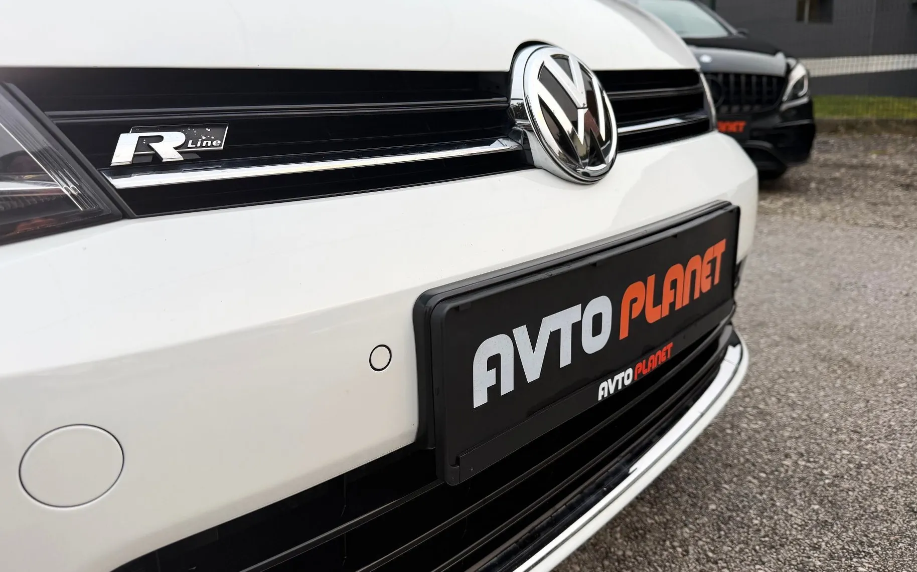 Zunanja slika - Volkswagen Golf - 2.0 TDI 4MOTION R-LiNE SLO.VOZILO LED XENON - 12
