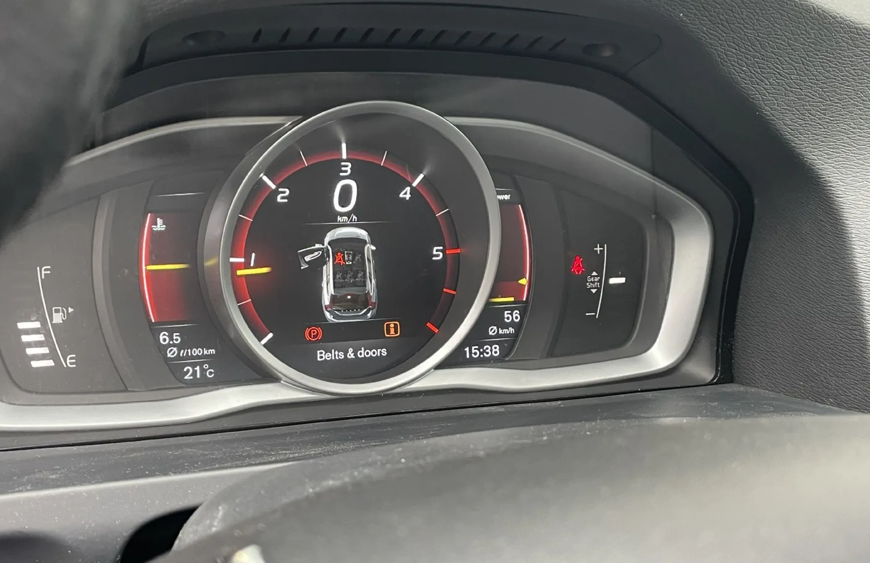 Zunanja slika - Volvo V60 - TEMPOMAT-VELIKI SERVIS-MULTIFUNKCIJA-AVT.KLIMA - 10