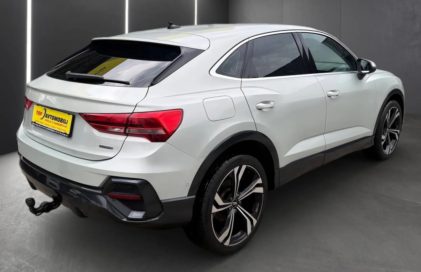 Zunanja slika - Audi Q3 - Sportback 35 TDI  QUATTRO LED ACC KLJUKA USNJE - 7