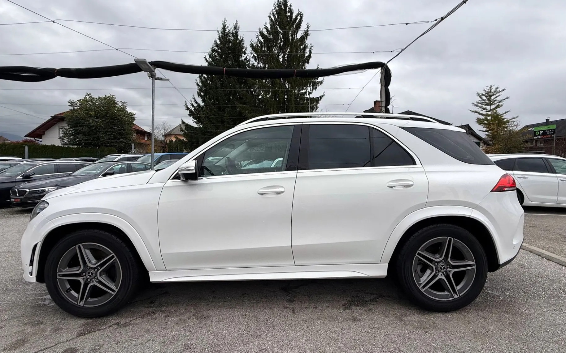 Zunanja slika - Mercedes-Benz GLE-Razred - GLE 300 d 4MATIC AMG LiNE AIRMATIC LED 360K ALU20 - 2