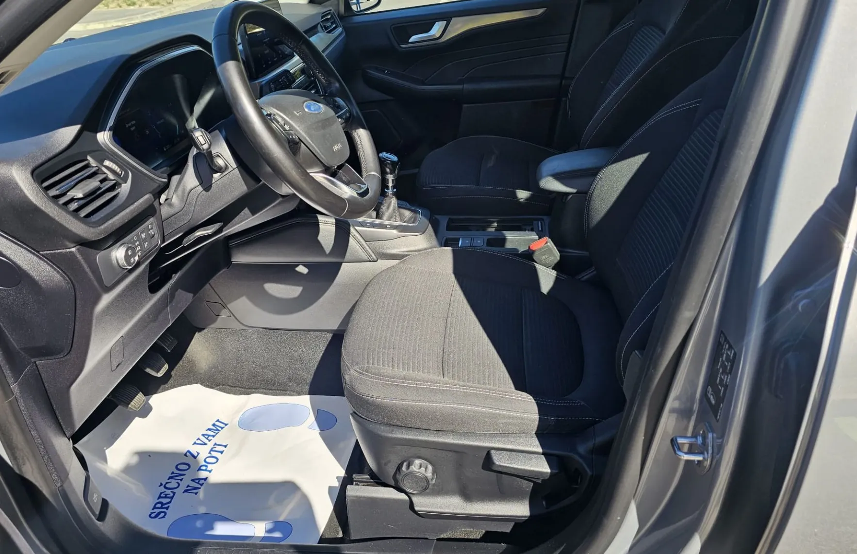 Zunanja slika - Ford Kuga - 2.0 TdCi 150 Titanium|FULED|ALU|2xPDC|NAVI|Multifu - 8