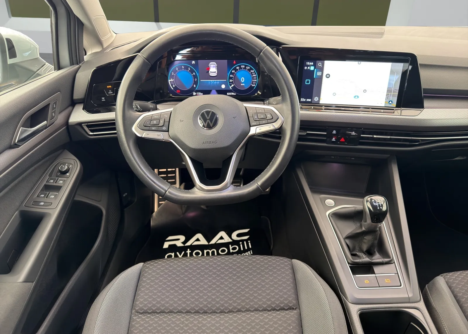Zunanja slika - Volkswagen Golf - 1,5 TSI - 4