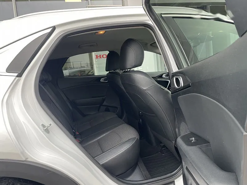 Zunanja slika - KIA XCeed - 1.4 T-GDi LX Joy ISG. M T 103 kW - 12