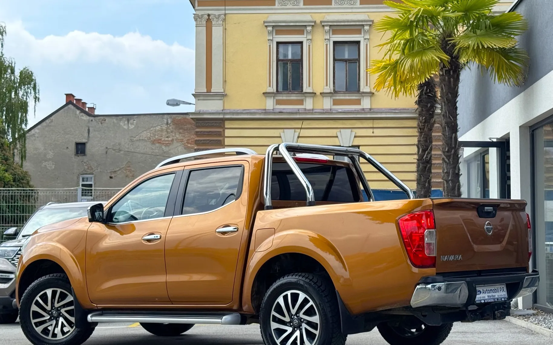 Zunanja slika - Nissan Navara - Tekna 2.3DCI AVT. 4x4 DK - SLO POREKLO - 97.000 km - 5