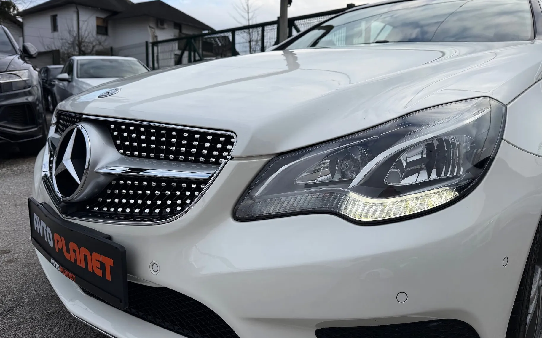 Zunanja slika - Mercedes-Benz E-Razred - E 250 CDI AUT. SPORT 1.LASTNIK FULL LED NAVI ALU18 - 10