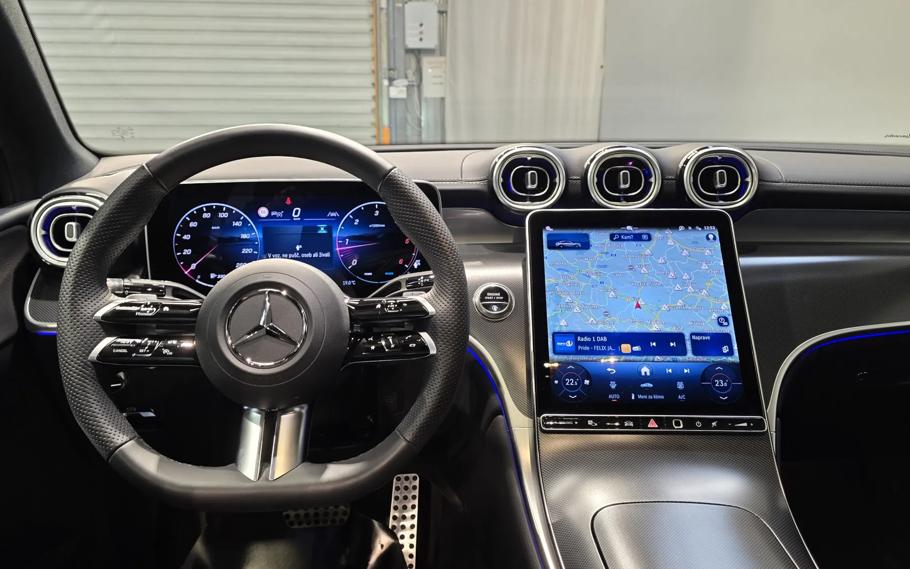 Zunanja slika - Mercedes-Benz GLC-Razred - GLC 220d 4MATIC AMG Line Avt. PANORAMA DISTRONIC 360KA - 10