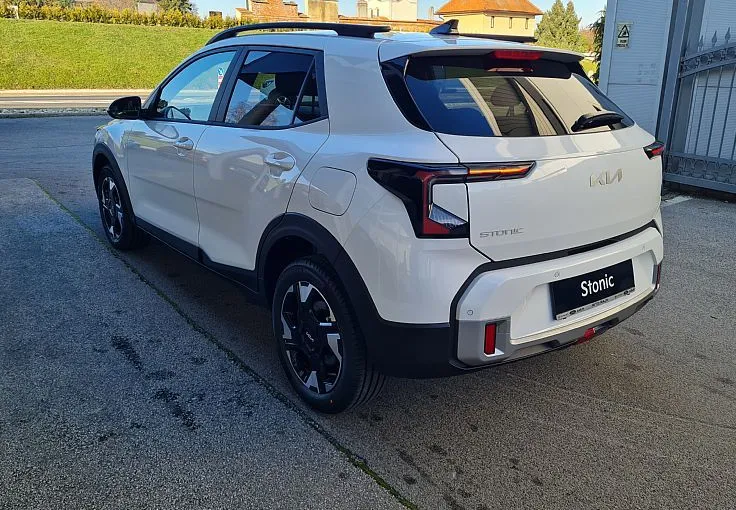 Zunanja slika - KIA Stonic - 1.0 T-GDi 74 kW  100 KM  EX PULSE - novi model - 7