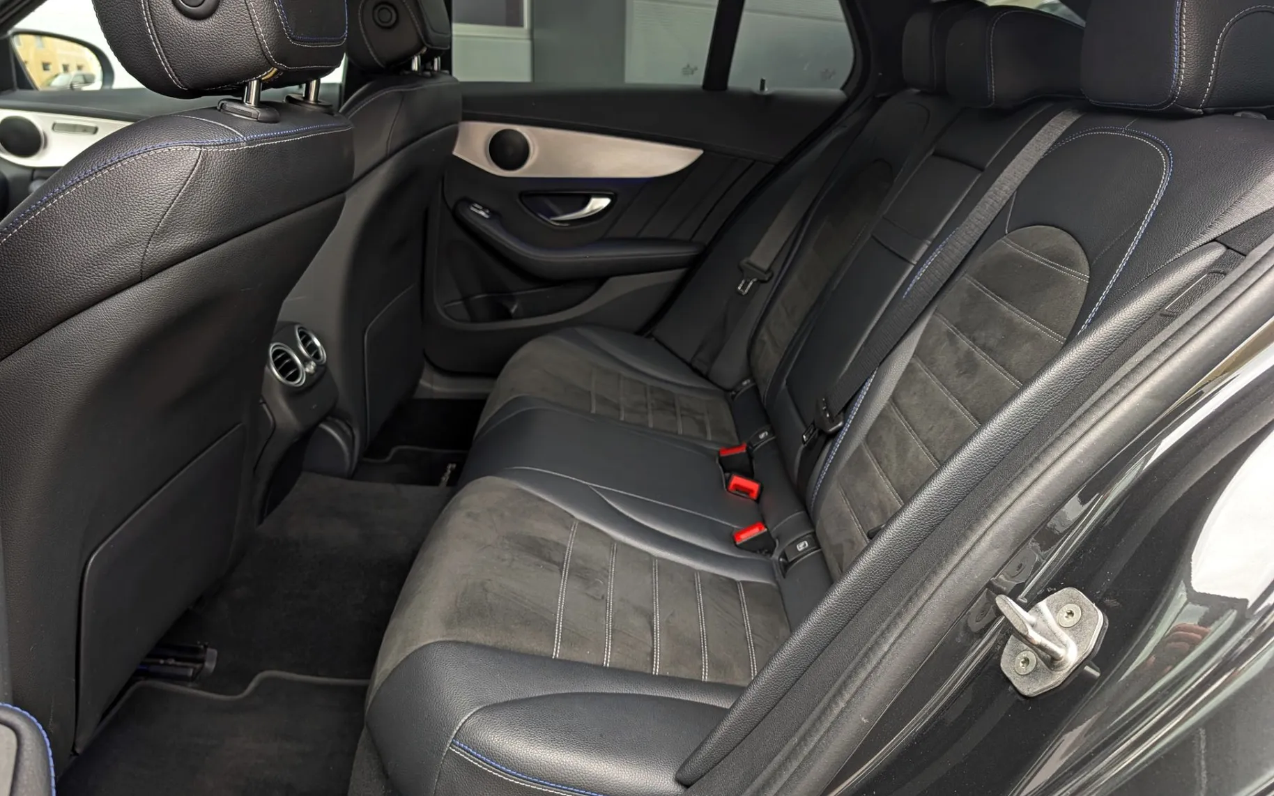 Zunanja slika - Mercedes-Benz C-Razred - C 220 d T AMG Line Avt. NIGHT|ACC|KEYLESS|LED - 10