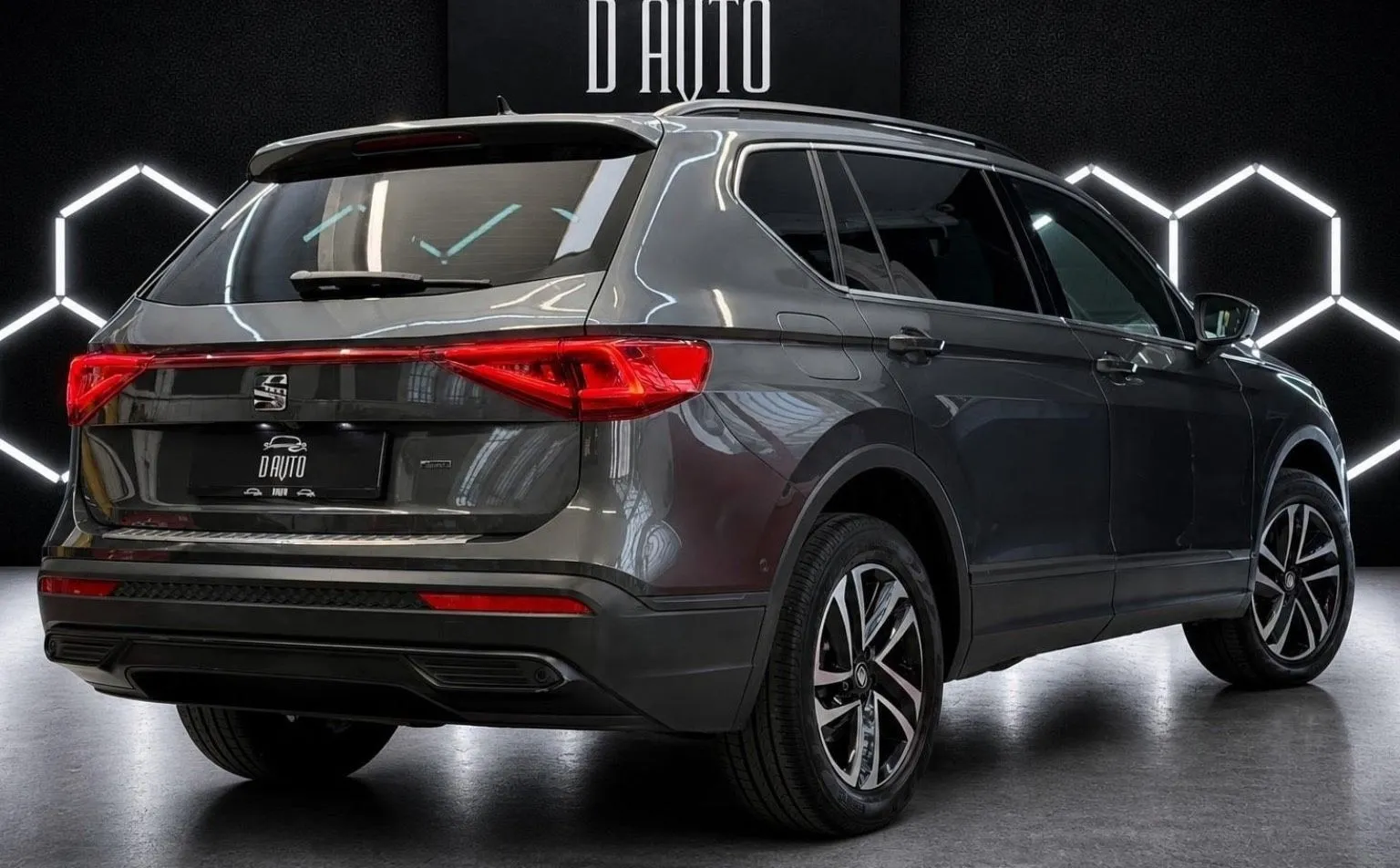 Notranja slika - Seat Tarraco - 4Drive 2.0 TDI Xcellence DSG|KAMERA|ACC|LED|VIRTUA - 7