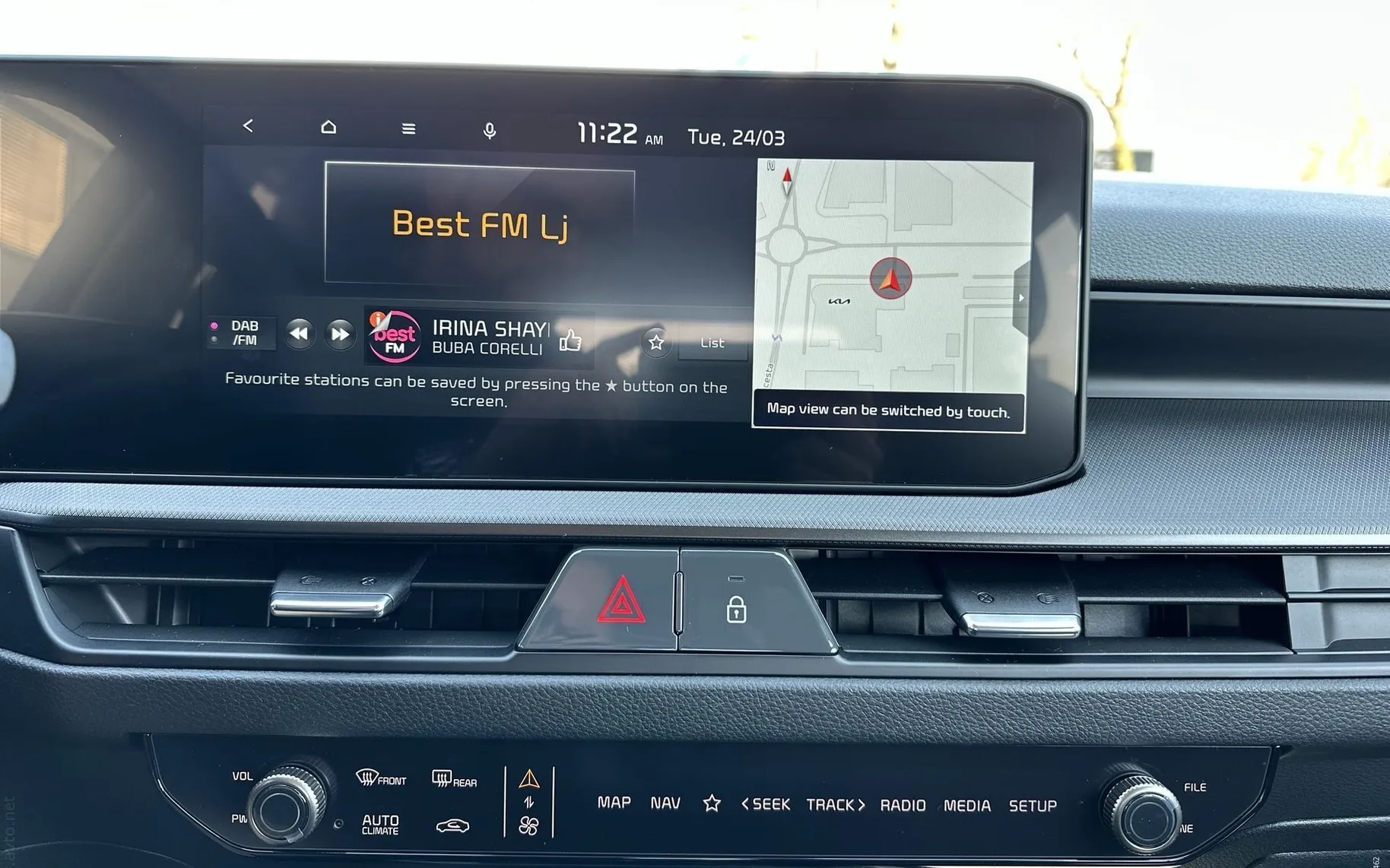Notranja slika - KIA Stonic - 1.0 T-GDi LX Life M T - 18