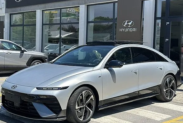 Zunanja slika - Hyundai Ioniq 6 - AWD Impression°°N-line°°84kWh°°Panorama - 2