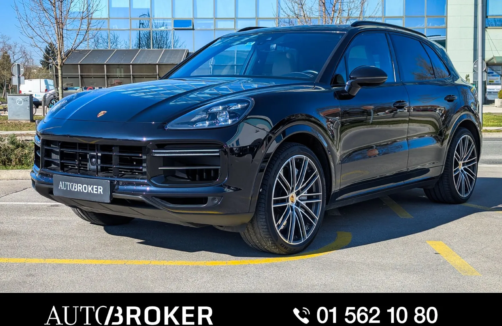 Zunanja slika - Porsche Cayenne - 4.0 Turbo Tiptronic PDCC PASM PDLS+ PA 01 2028 - 1
