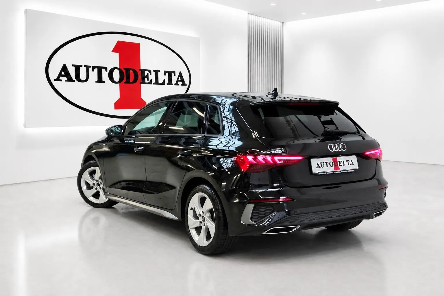 Zunanja slika - Audi A3 - Sportback 35 TFSI S line S tronic - 4