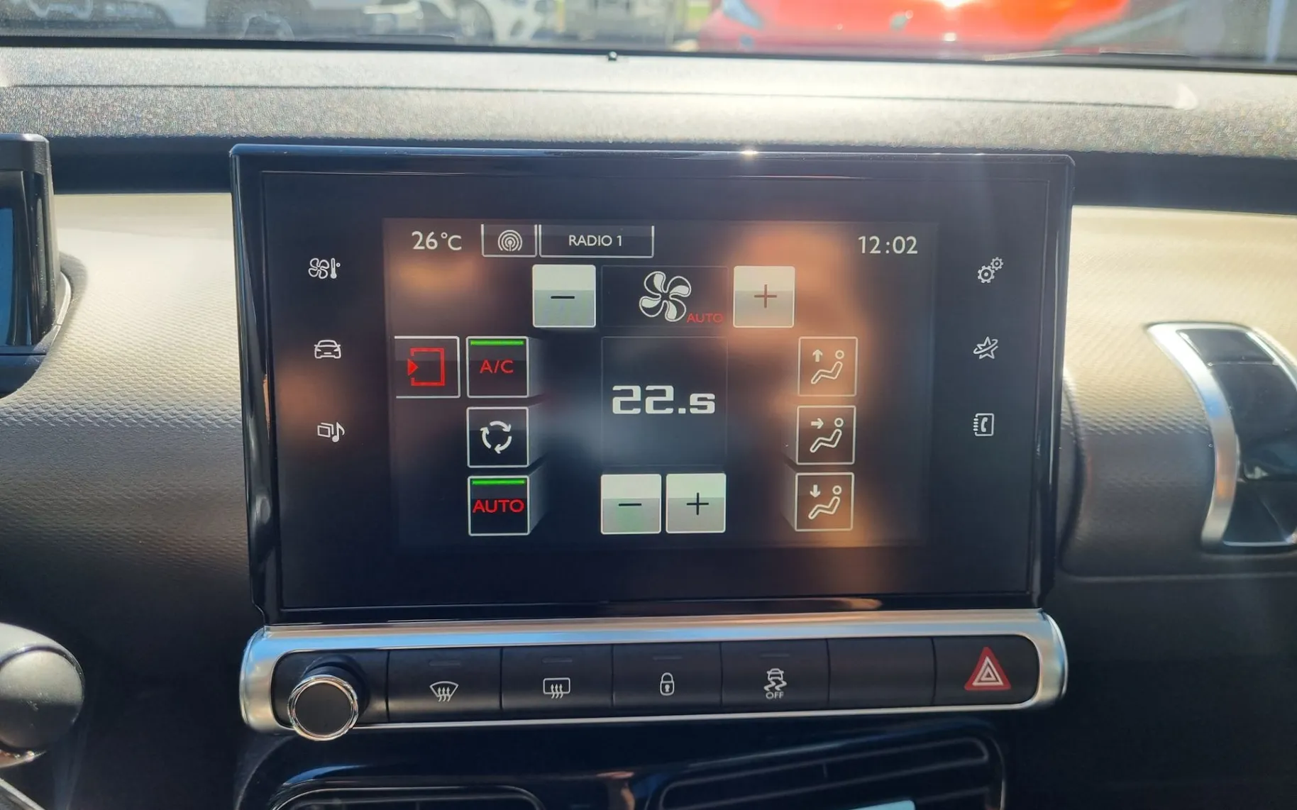 Zunanja slika - Citroën C4 - Cactus 1.6 HDi - SLOVENSKO POREKLO - POTRJENA SERVISNA - 16
