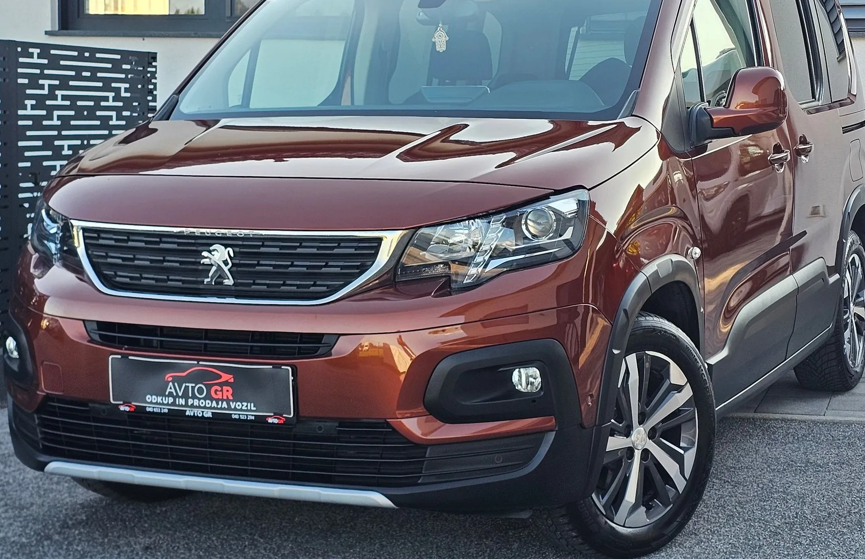 Zunanja slika - Peugeot Rifter - 1.5 HDI 130-AUT.-GT LINE-NAVI-LED-ALU-ODLIČEN- - 15