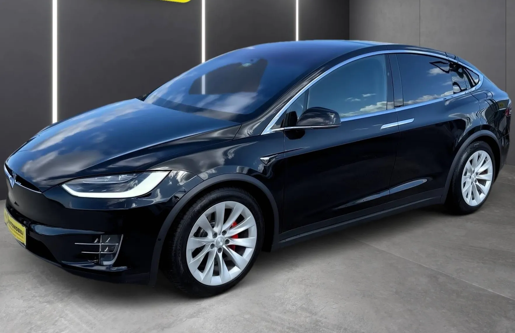 Zunanja slika - Tesla Model X - 75D NADGRAJEN AVTOPILOT 7 - SEDEŽEV ZRAČNO PREMIUM - 3