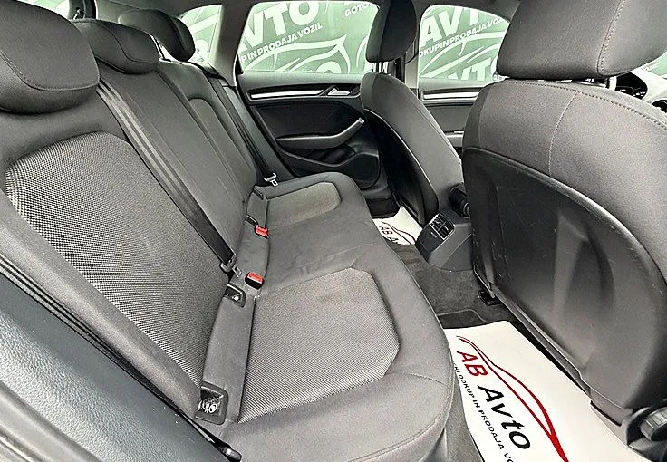 Zunanja slika - Audi A3 - 1.6 TDI 85 kW+5VRAT+ALU19+TEMPOMAT+NAVI+BIXENON - 11