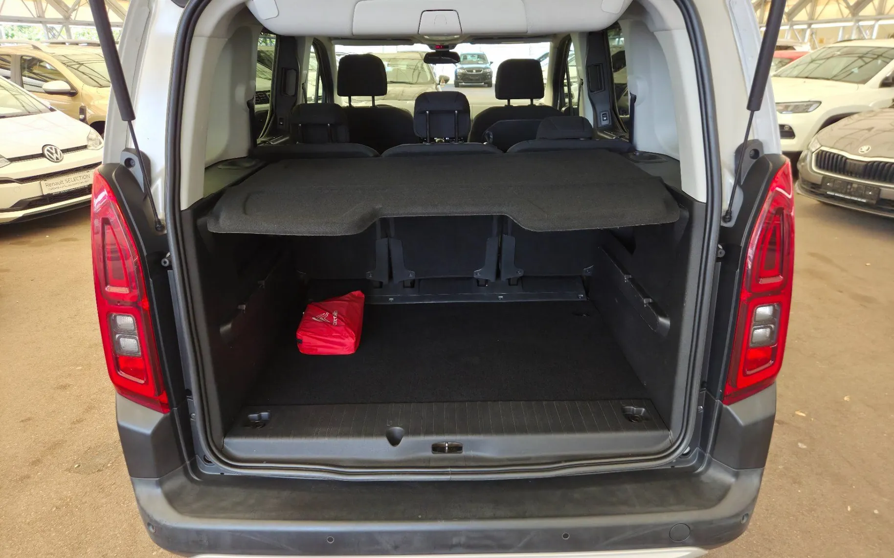 Zunanja slika - Citroën Berlingo - 1.5 BlueHDi 130 XTR 1.LASTNIK SLO. POREKLO - 19