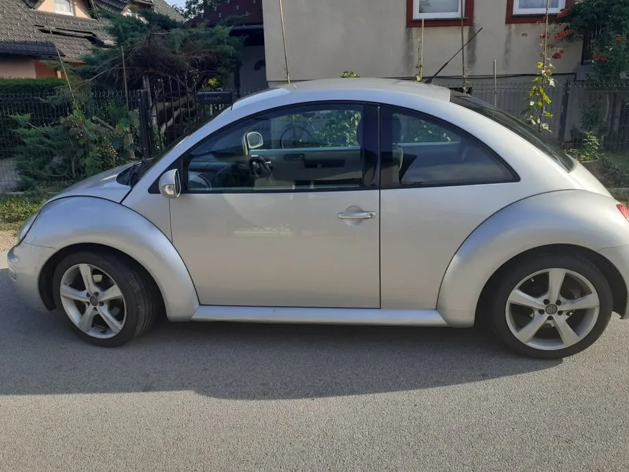 Zunanja slika - Volkswagen Beetle - volkswagen NEW  1.9 TDI - 5