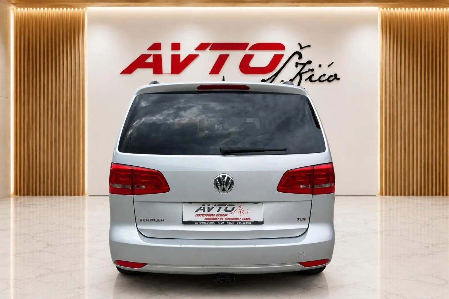 Notranja slika - Volkswagen Touran - 1.6 TDI - 7