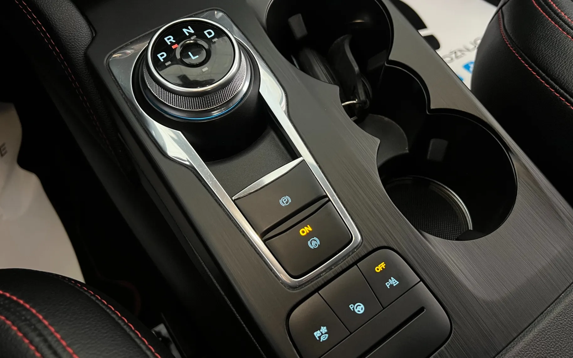 Zunanja slika - Ford Kuga - ST-LINE 2.5 Duratec Hybrid 140kW FHEV - 20