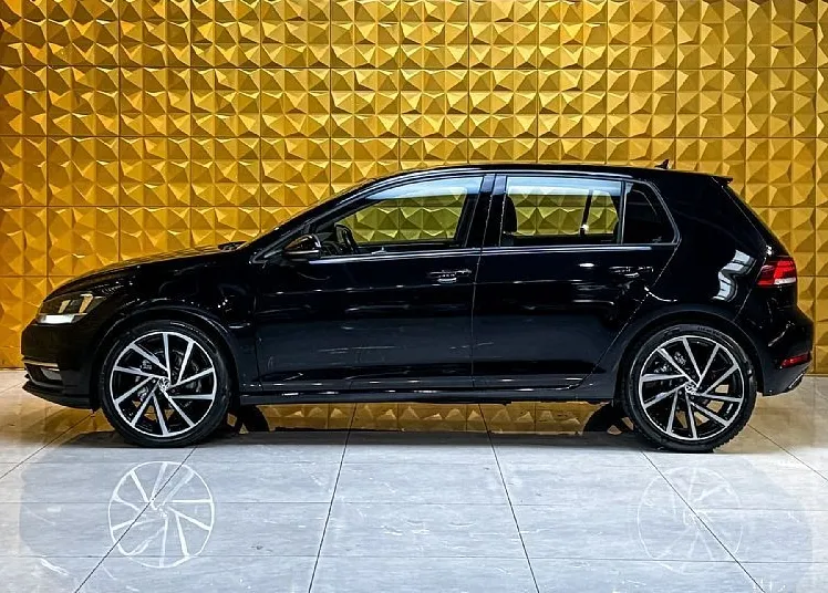 Zunanja slika - VW Golf - 1.6 TDI AUT.-NAVI-PDC-TEMP - 6