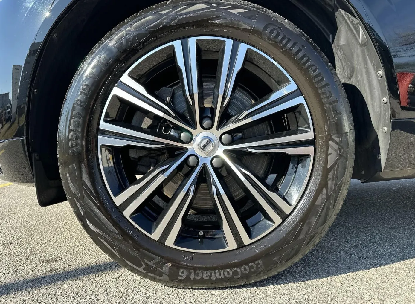 Zunanja slika - Volvo XC60 - B4D Core Avt. LED-KAMERA-KEYLESS - 10