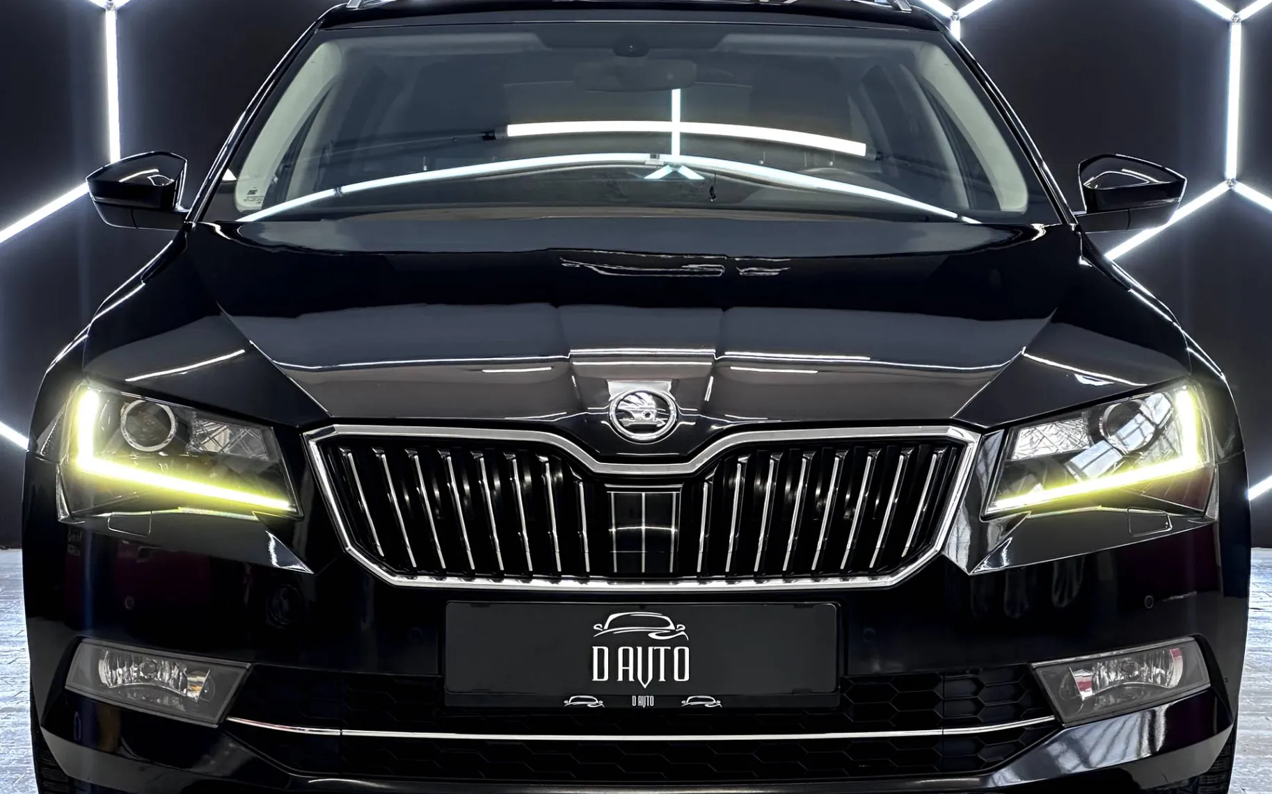 Zunanja slika - Škoda Superb - 2.0 TDI 110 kW DSG-VIRTUAL-KLJUKA-MEMORY... - 2