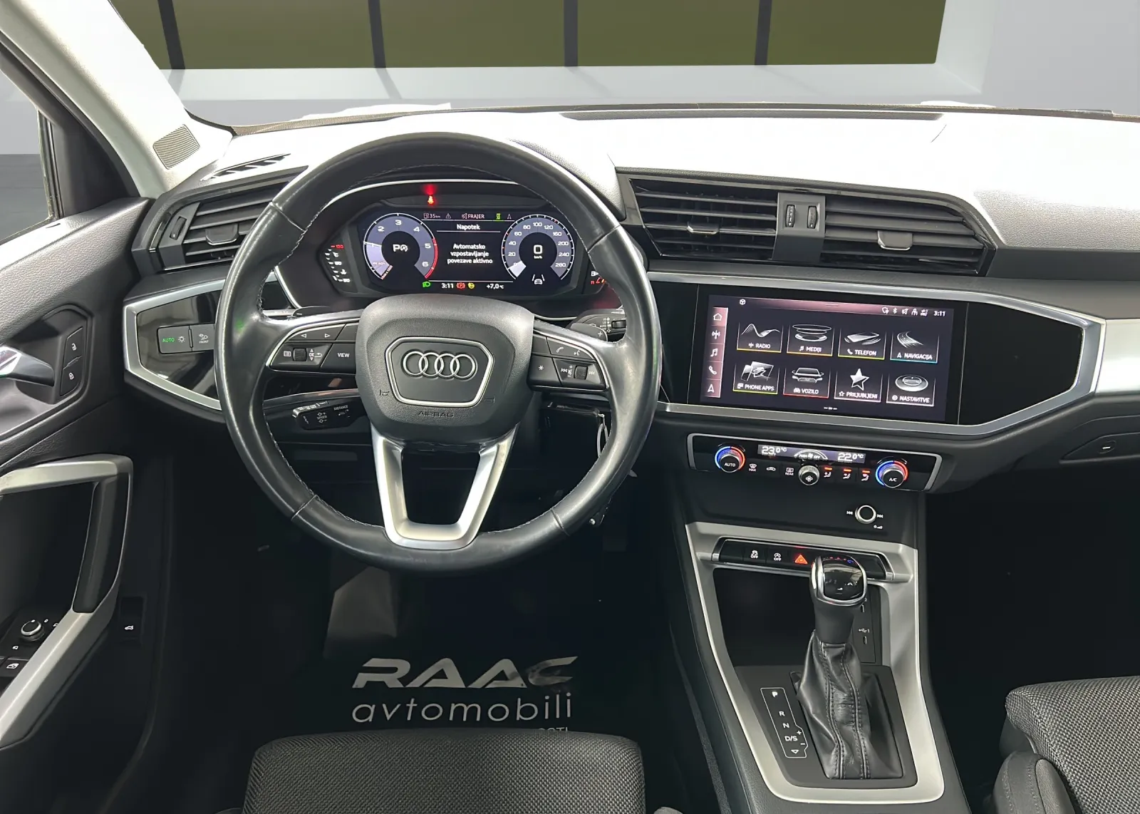 Zunanja slika - Audi Q3 - 35 TDI S tronic Quattro - 16