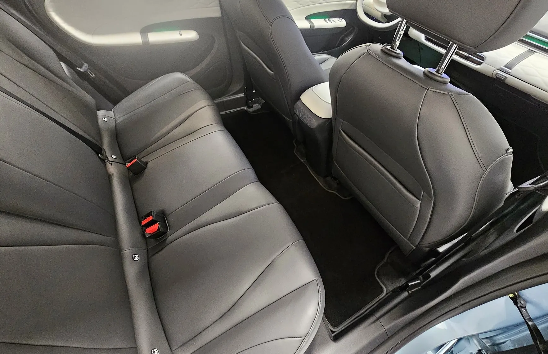 Zunanja slika - Dongfeng Box - 42.3 kWh 70 kW- - 3