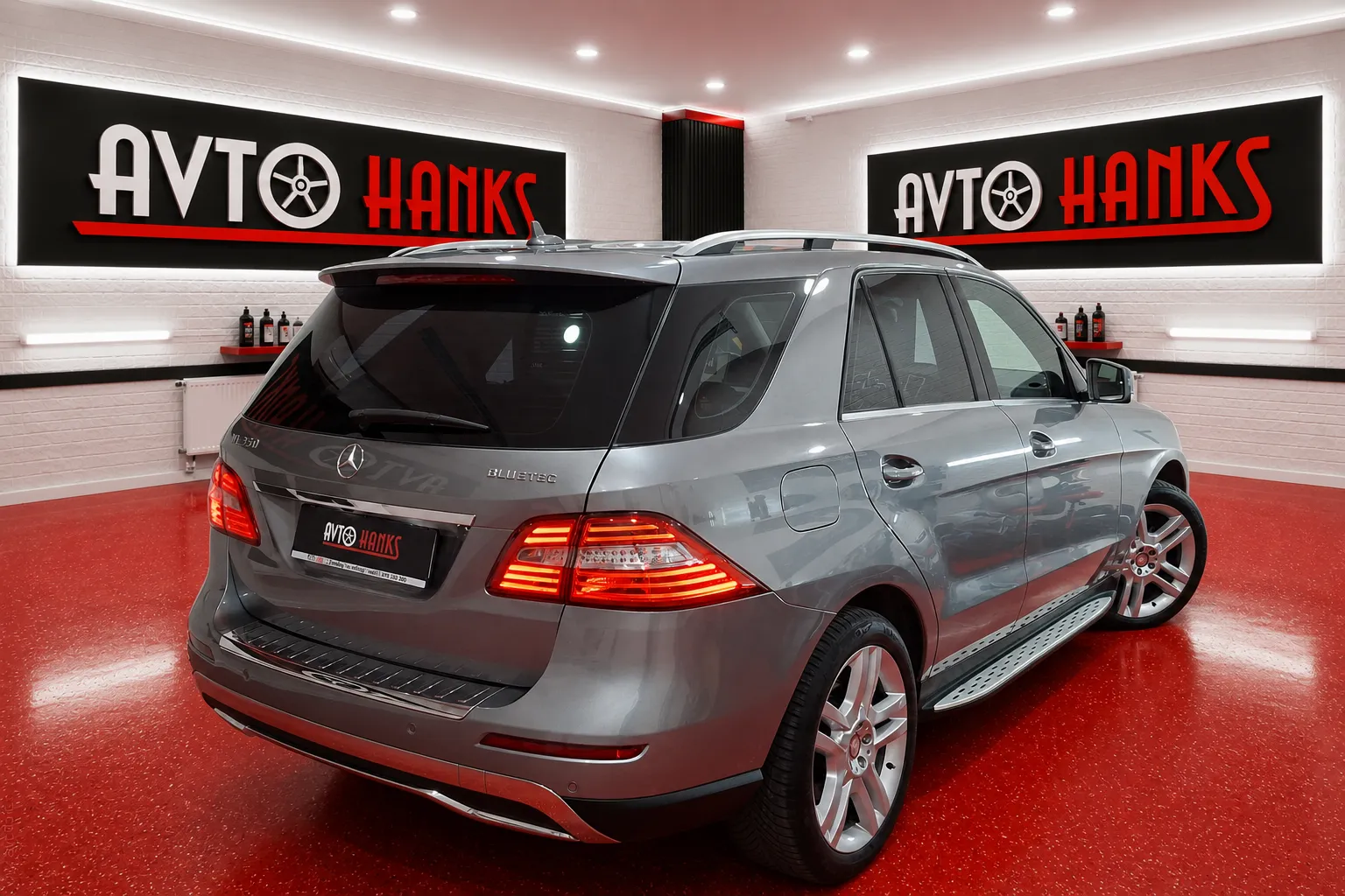 Notranja slika - Mercedes-Benz ML-Razred - ML 350 BlueTEC 4MATIC-SPORT.1.LASNIK.DO 7 LET... - 9