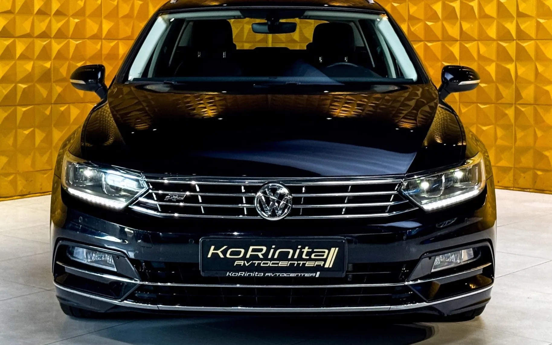 Zunanja slika - Volkswagen Passat Variant - 2.0 TDI BMT R-Line Edition DSG - 4