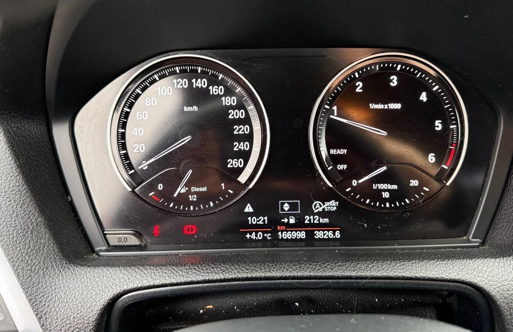 Zunanja slika - BMW Serija 1 - : 118d xDrive LED PDC NAVI TEMPOMAT TOP... - 16