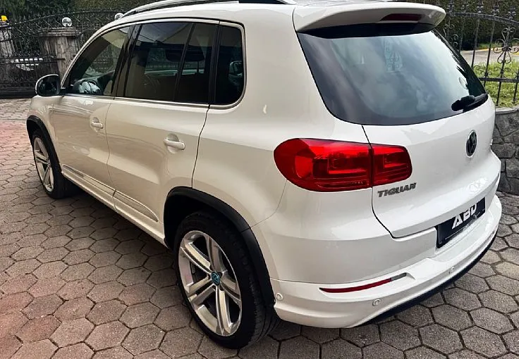 Zunanja slika - Volkswagen Tiguan - 2.0 TDI 4X4 DSG R-LINE 1.LASTNIK ALU18 XENON LED - 6
