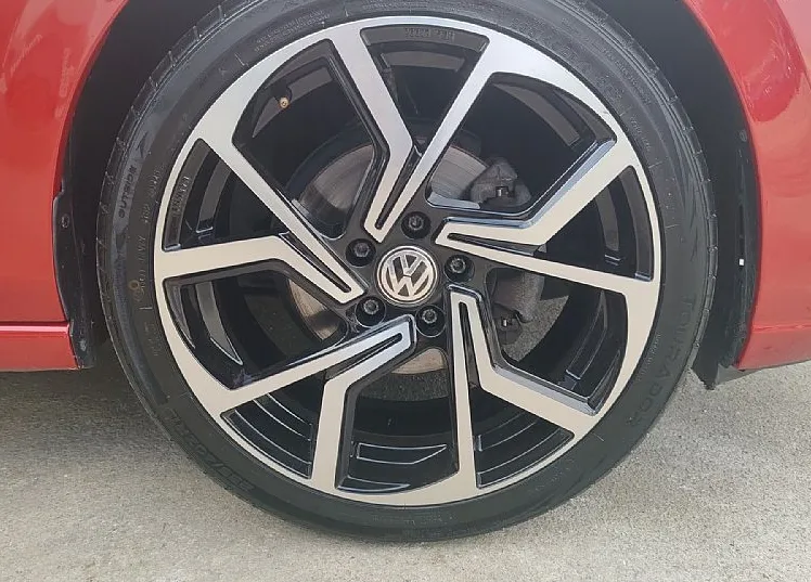 Zunanja slika - VW Golf - 1.5 TSI-MAX OPREMA-FUL LED-KEYLESS-KAMERA-ACC - 19