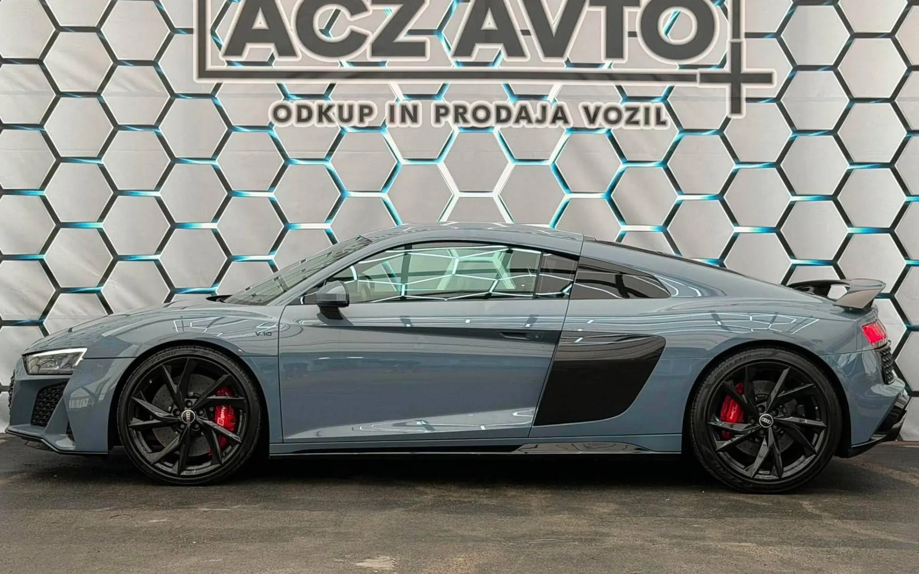 Notranja slika - Audi R8 - V10 PERFORMANCE•4X4•LIFT•CARBON•CERAMICA•LASER• - 7