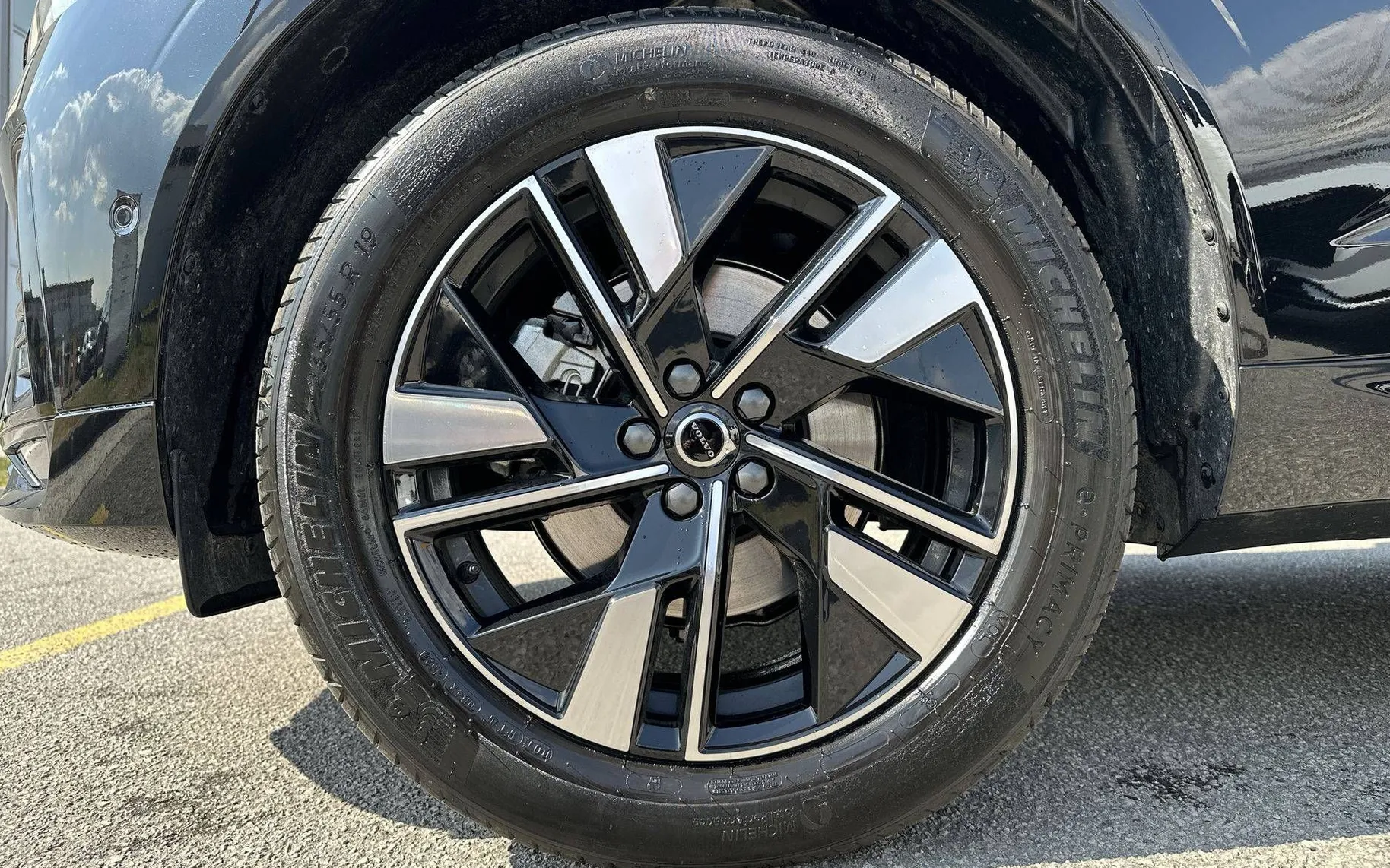 Zunanja slika - Volvo XC60 - B5 P AWD Plus Dark Avt. - 8