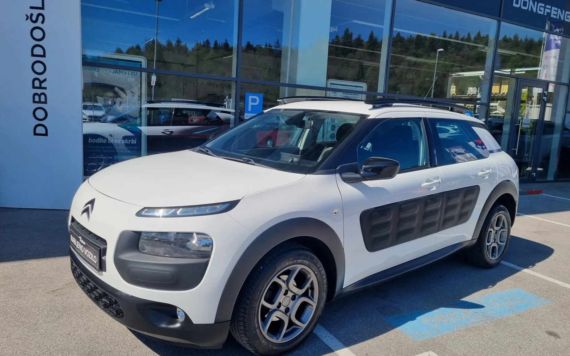 Zunanja slika - Citroën C4 - Cactus 1.6 HDi - SLOVENSKO POREKLO - POTRJENA SERVISNA - 1