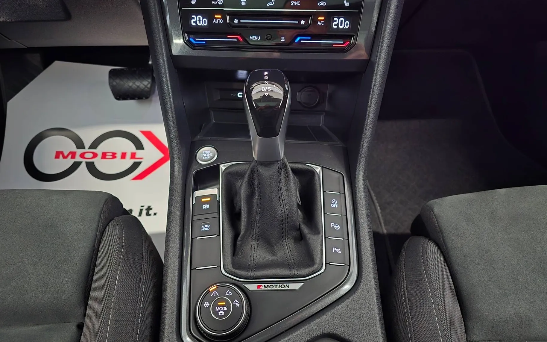 Notranja slika - Volkswagen Tiguan Allspace - 4motion 2.0 TDI Elegance DSG - Matrix.pano.kamera - 14
